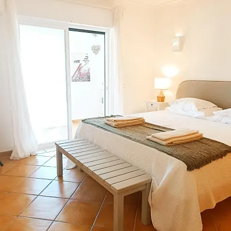 Beauty By The Sea Apartment *
