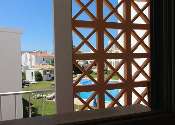 아파트 Beauty By The Sea *